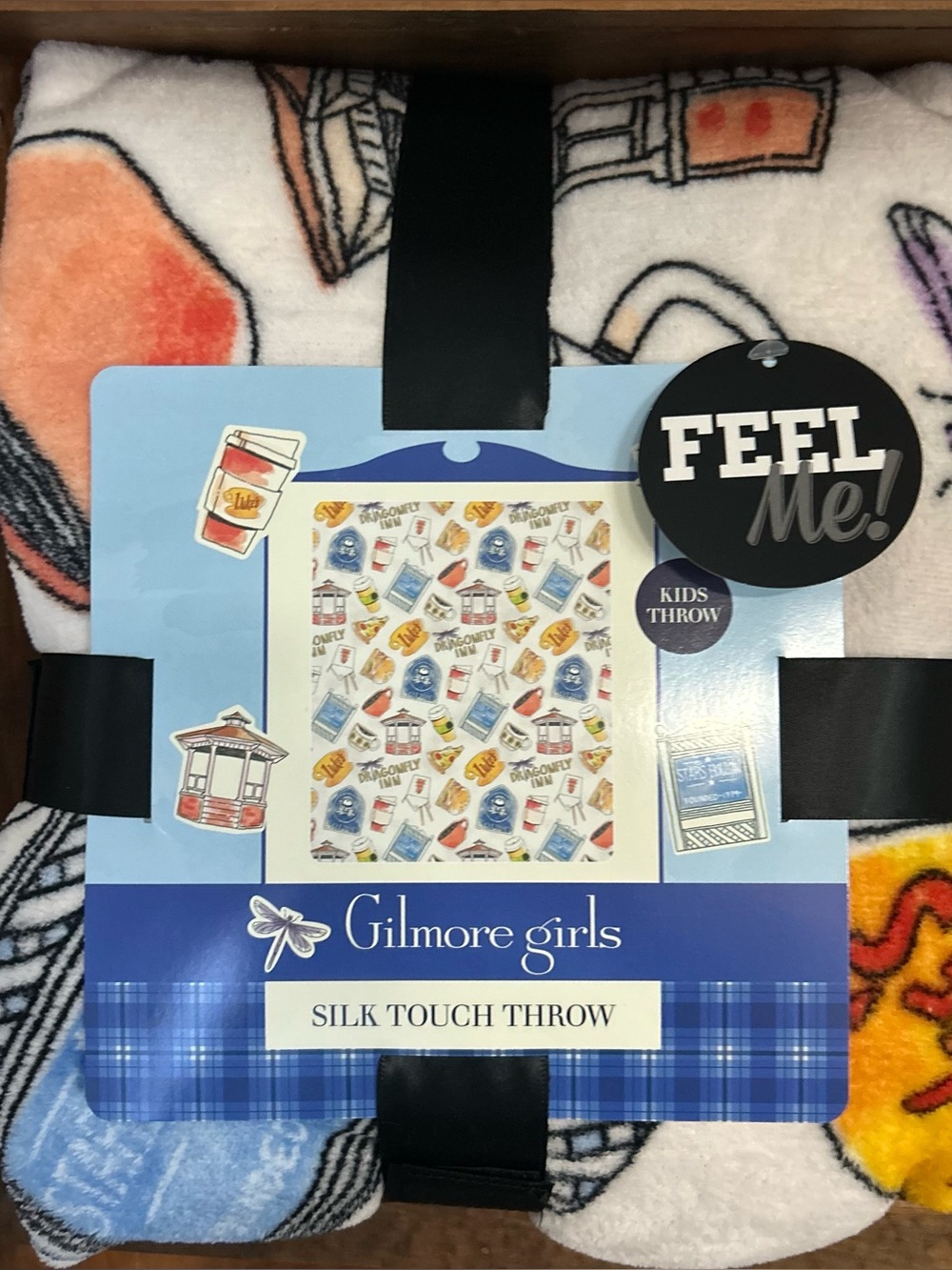 Gilmore Girls Silk Touch Throw Blanket 50x60 Stars Hollow Luke's Coffee NWT